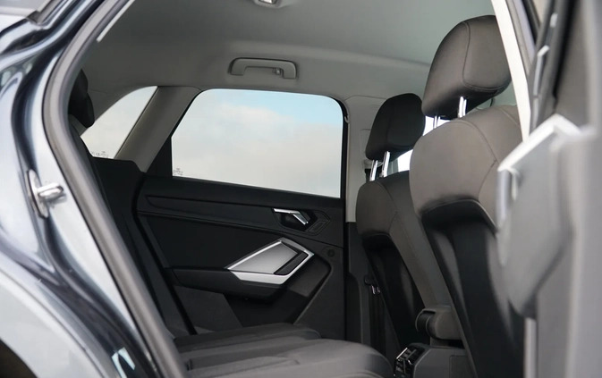 Audi Q3 cena 122800 przebieg: 98000, rok produkcji 2019 z Chęciny małe 497